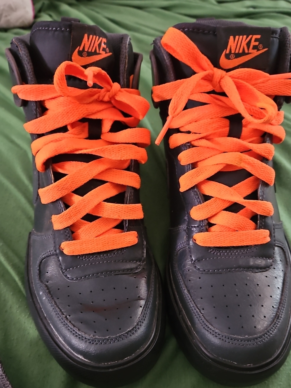 Nike Black Leather HIGH TOPS Killer Shape Worn Once Inside..Men Size 9